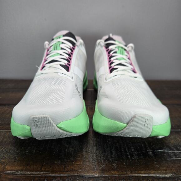 NEW ON Cloudsurfer Mens Size 9.5 Comfy Running Shoes Sneakers Gray Green Pink main image 6